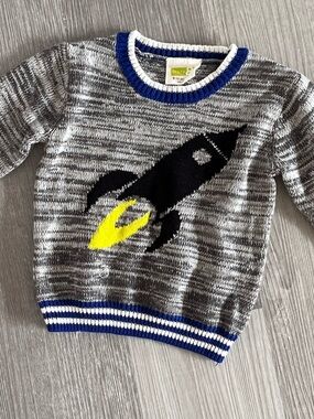 Crazy 8 sweater 100% cotton